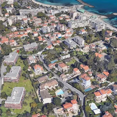 Three-bed With Superb Terrace In Cap D'antibes * Antibes